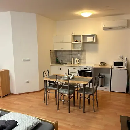 Konde D * Dunajská Streda